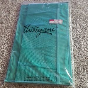 Thirty One stand tall insert